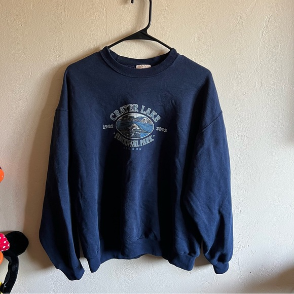 Sweaters - Vintage crewneck